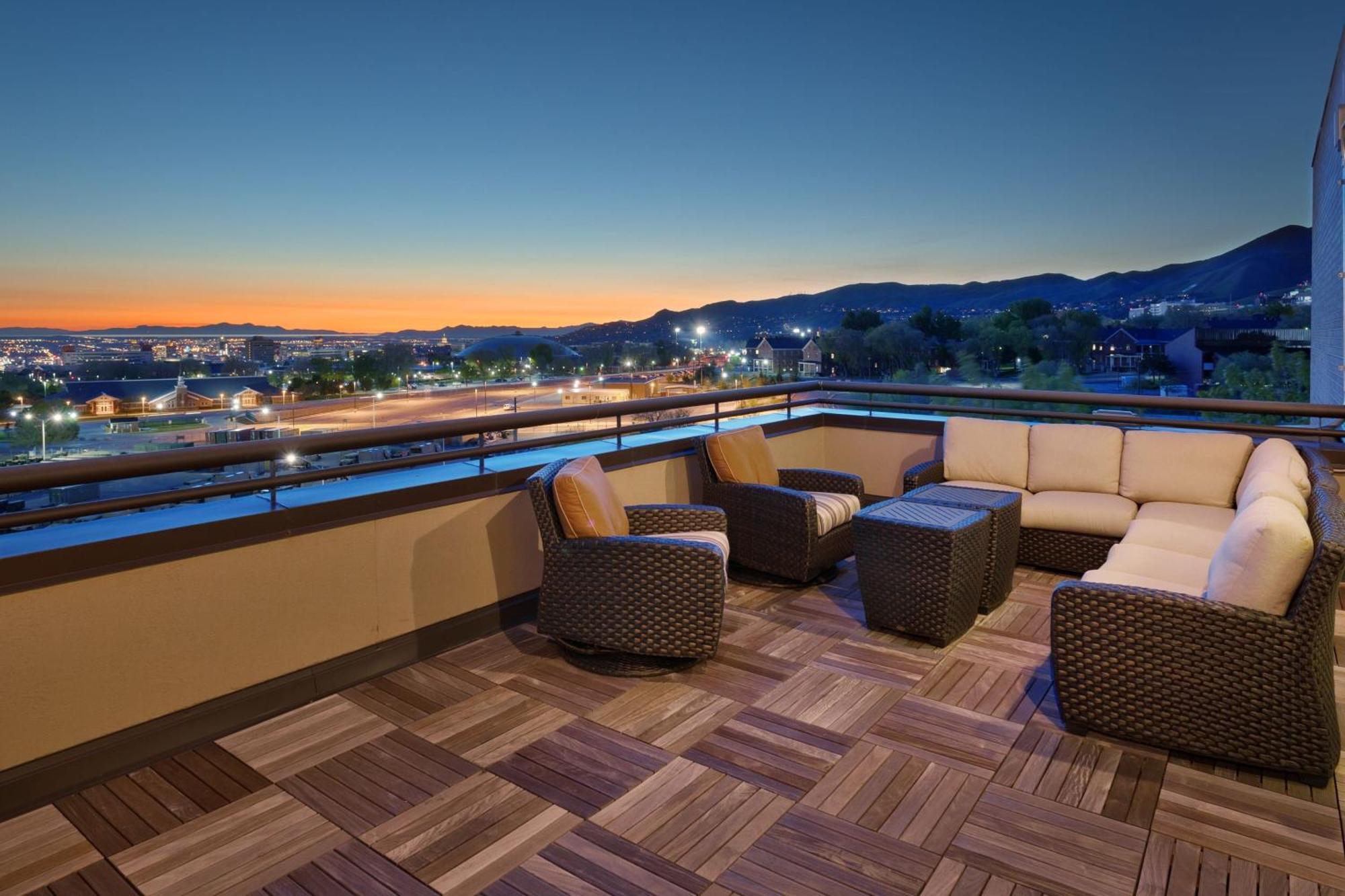 Salt Lake City Marriott University Park Экстерьер фото